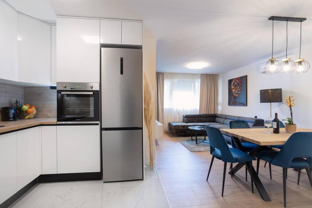 Apartment Glow Split Ngoại thất bức ảnh